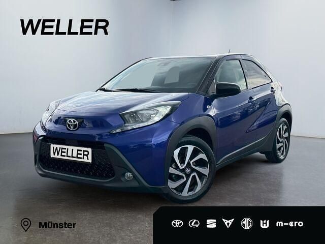 Blau Gebraucht 2022 Toyota Aygo Pulse Kleinwagen | 13.990 € (Guter Preis) - Bild 1/3
