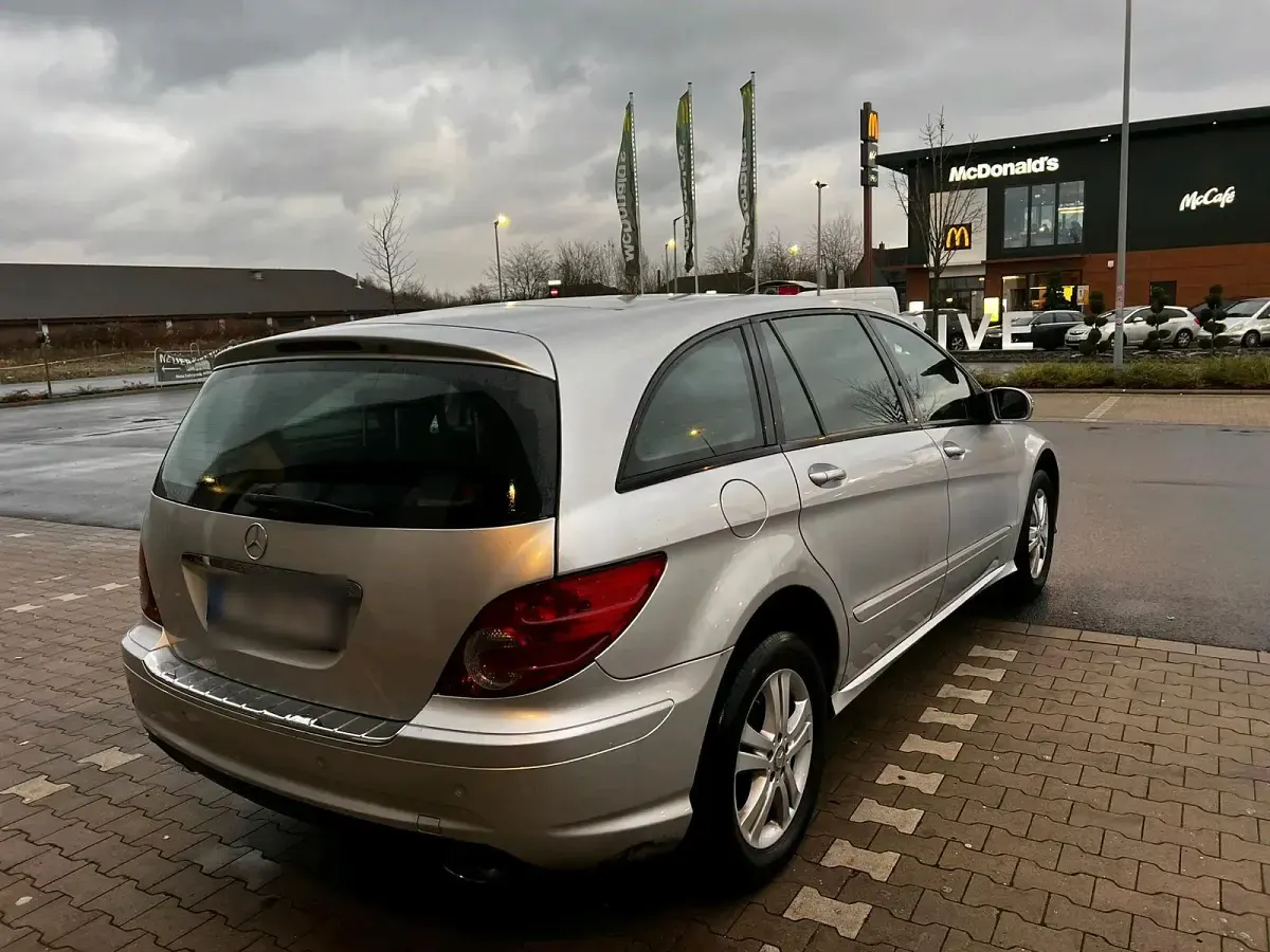 Gebraucht Mercedes R280 231 PS (169 kW) 2007 Silber Kombi