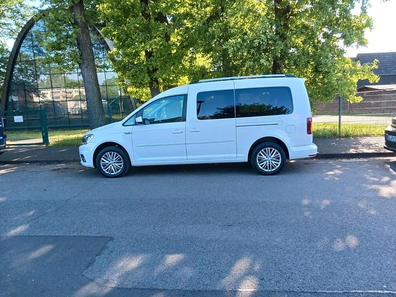 Gebraucht VW Caddy Maxi Highline 131 PS (96 kW) 2019 Weiß Van / Kleinbus