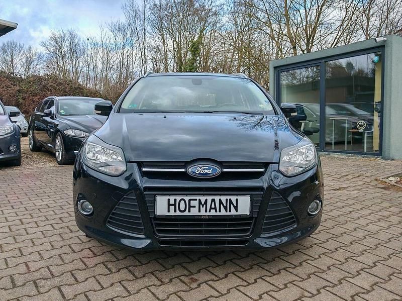 Gebraucht Ford Focus Champions Edition 116 PS (85 kW) 2012 Schwarz Kombi