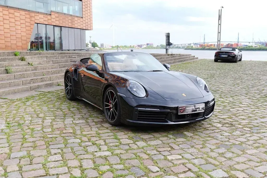 Occasion Porsche 992 581 PK (427 kW) 2021 Zwart Cabriolet