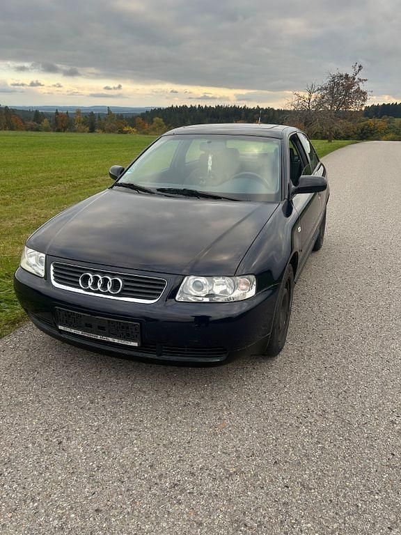 Gebraucht 2003 Audi A3 Attraction Kleinwagen | 1.700 € (Superpreis) - Bild 1/4