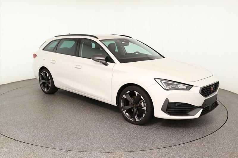 Second-hand Cupra Leon 150 CP (110 kW) 2024 Alb Break