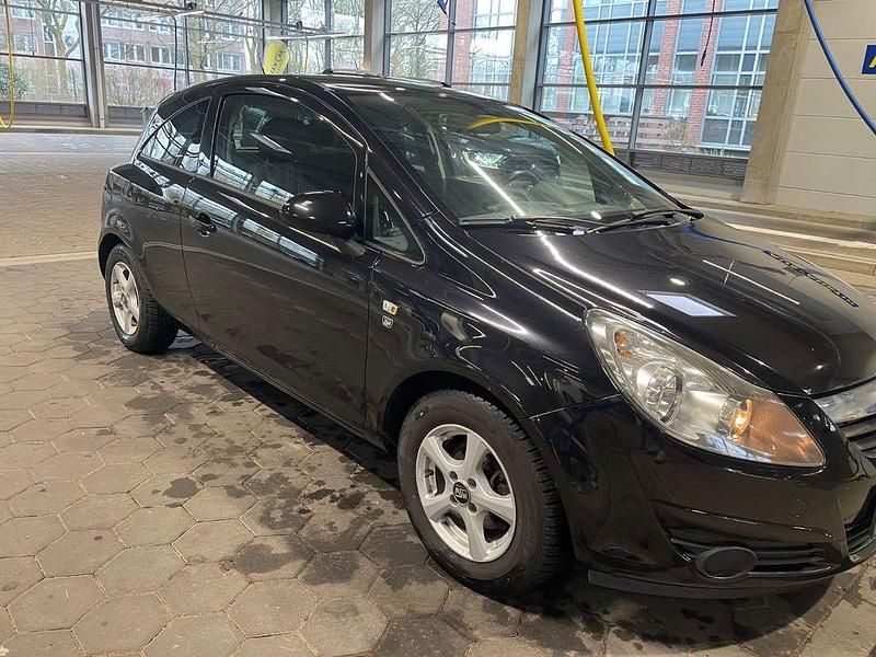 Gebraucht Opel Corsa Innovation 87 PS (63 kW) 2011 Schwarz Kleinwagen