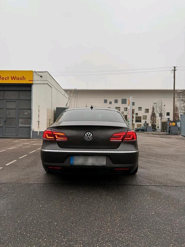 Gebraucht VW Passat 150 PS (110 kW) 2015 Braun Limousine