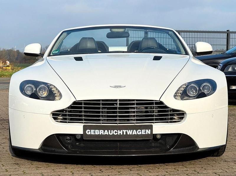 Gebraucht Aston Martin V8 Vantage 436 PS (320 kW) 2012 Weiß Cabrio