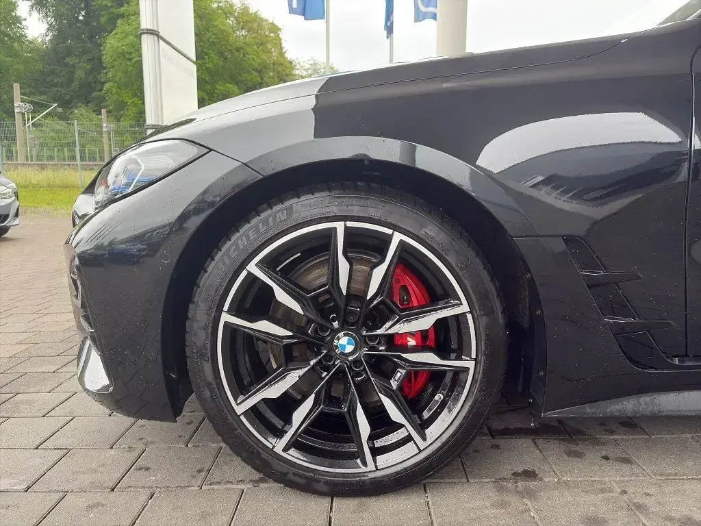 Gebraucht BMW M440 M Sport 374 PS (275 kW) 2023 Schwarz Limousine