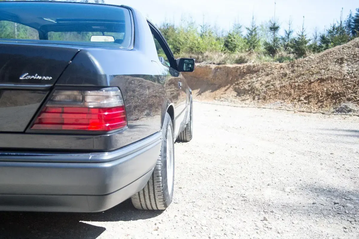 Gebraucht Mercedes E320 220 PS (161 kW) 1993 Schwarz Coupé
