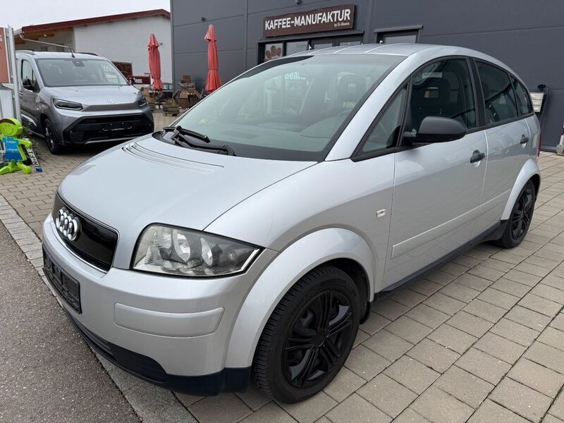 Silber Gebraucht 2002 Audi A2 Kleinwagen | 4.400 € (Etwas zu teuer) - Bild 1/4
