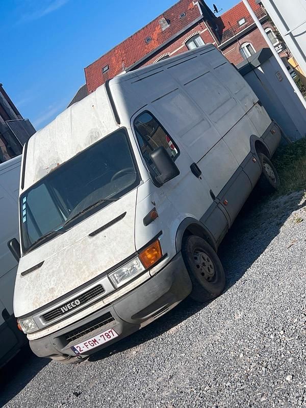 Gebraucht 2002 Iveco Daily Van / Kleinbus | 3.200 € - Bild 1/2