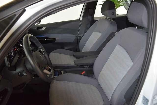 Gebraucht VW ID.3 Pro Performance 149 kW (203 PS) 2021 Weiss Kleinwagen