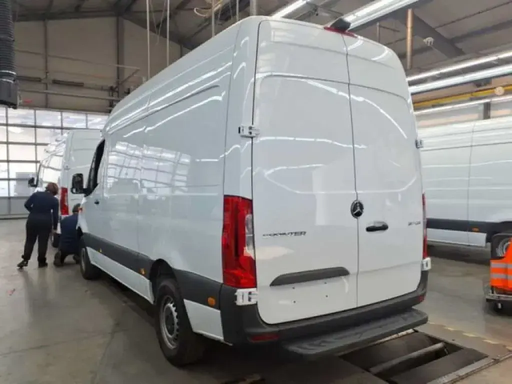 Occasion Mercedes Sprinter 170 ch (125 kW) 2024 Blanc Van