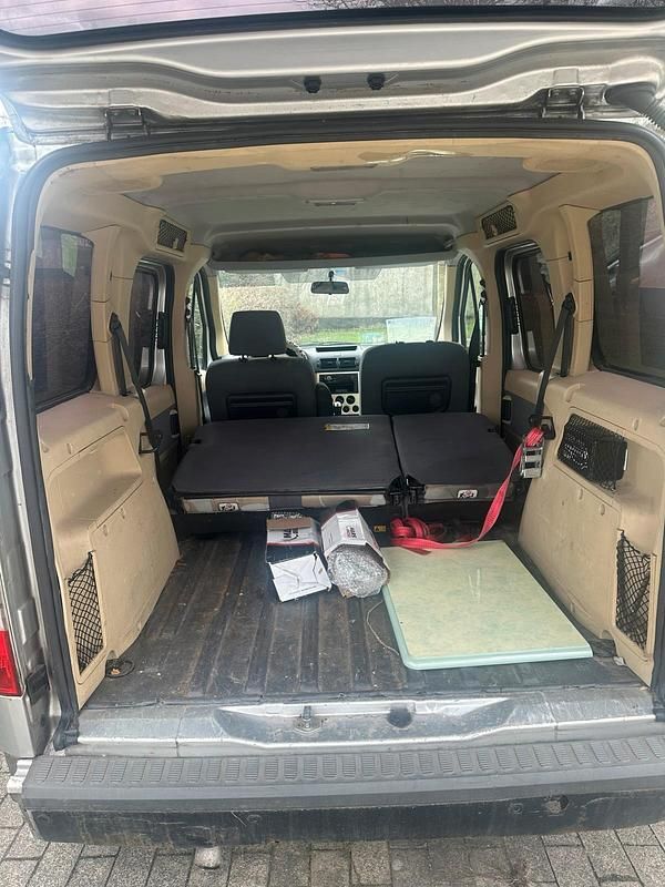 Second-hand Ford Tourneo 2007 Gri Break