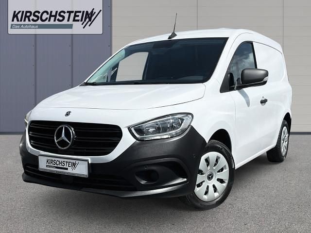 Weiss Gebraucht 2022 Mercedes Citan 112 Van | 18.990 € (Fairer Preis) - Bild 1/4