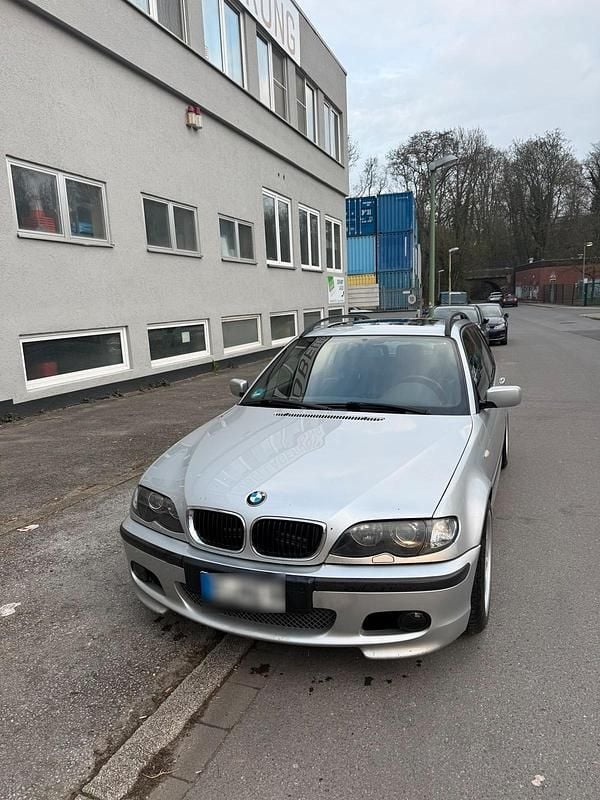 Gebraucht BMW 320 M Sport 150 PS (110 kW) 2003 Silber Kombi