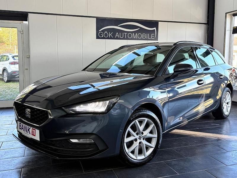Grau Gebraucht 2022 Seat Leon Style Kombi | 14.490 € (Guter Preis) - Bild 1/4
