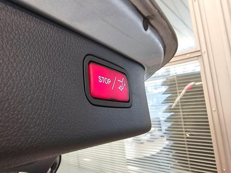 Gebraucht Mercedes C220 200 PS (147 kW) 2022 Silber Limousine