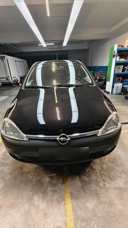 Gebraucht Opel Corsa 75 PS (55 kW) 2003 Schwarz Kleinwagen