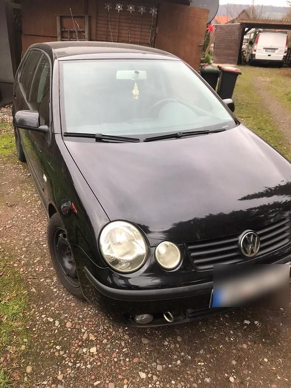 Schwarz Gebraucht 2004 VW Polo Kleinwagen | 900 € (Superpreis) - Bild 1/4