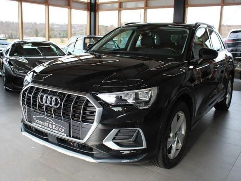 Gebraucht Audi Q3 Advanced 200 PS (147 kW) 2022 Schwarz SUV