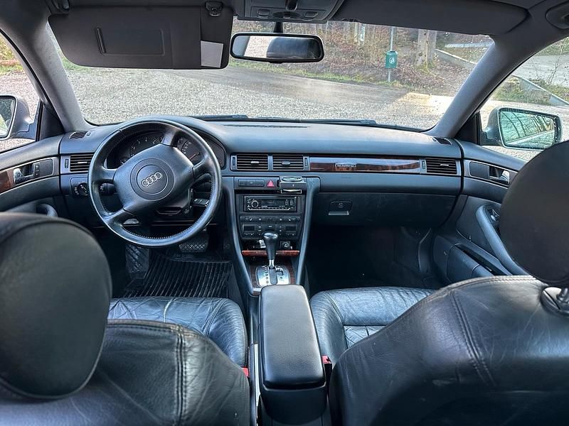 Gebraucht Audi A6 230 PS (169 kW) 2001 Grün Kombi