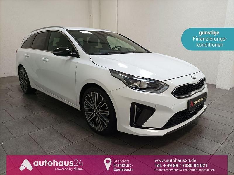 Weiß Gebraucht 2021 Kia Ceed GT GT-Line Limousine | 23.970 € (Fairer Preis) - Bild 1/4