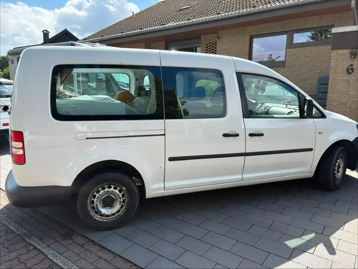 Gebraucht VW Caddy Maxi 102 PS (75 kW) 2014 Weiß Van / Kleinbus