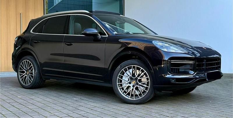Gebraucht Porsche Cayenne Turbo 549 PS (403 kW) 2018 Schwarz SUV