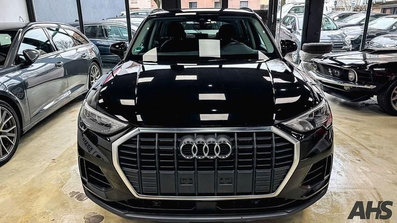 Gebraucht Audi Q3 Advanced Plus 150 PS (110 kW) 2022 Schwarz SUV