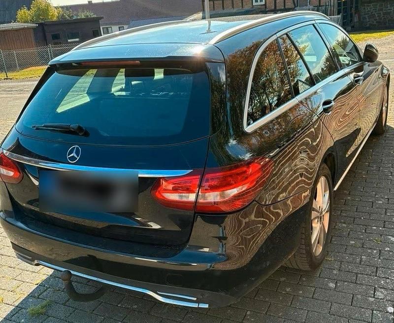 Gebraucht Mercedes C200 136 PS (100 kW) 2016 Schwarz Kombi