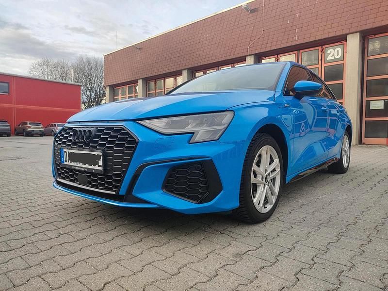 Gebraucht Audi A3 S-Line 204 PS (150 kW) 2021 Blau Kombi