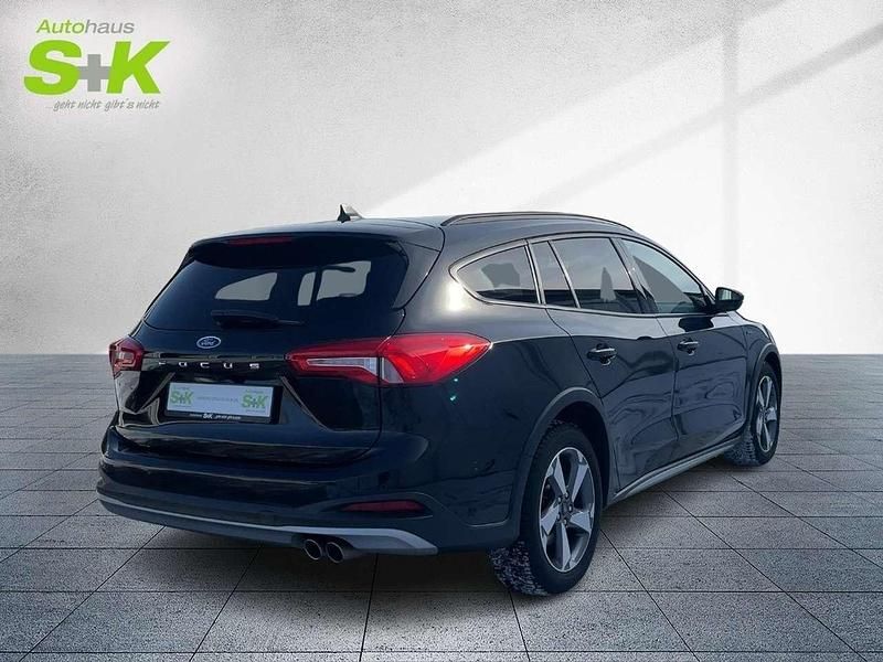 Gebraucht Ford Focus Active 125 PS (91 kW) 2019 Schwarz Kombi