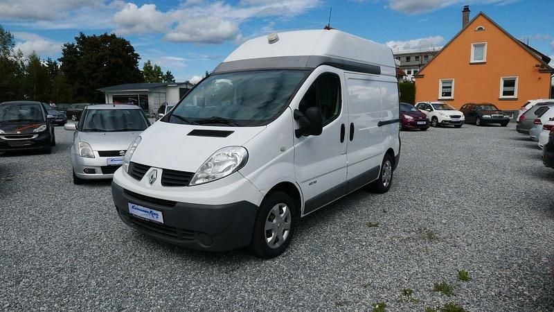 Weiß Gebraucht 2013 Renault Trafic Van | 9.999 € - Bild 1/4