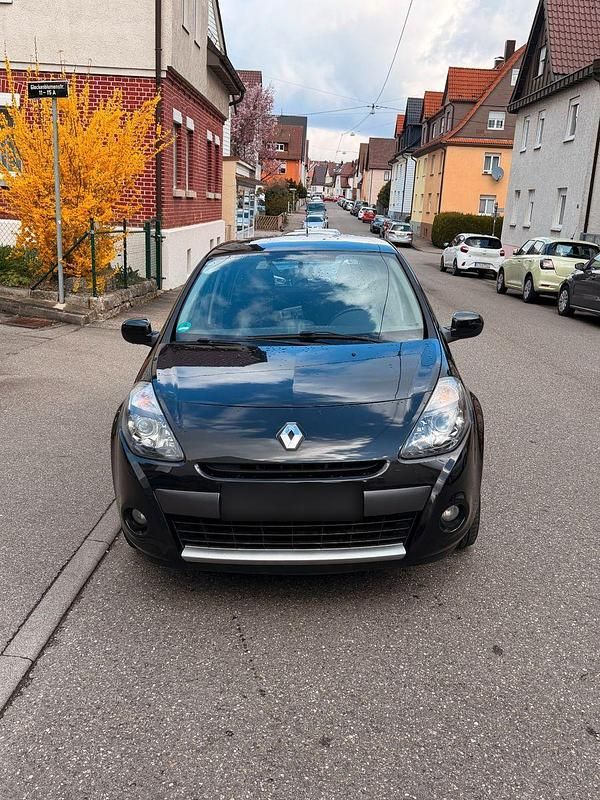 Gebraucht Renault Clio II 75 PS (55 kW) 2009 Schwarz Kleinwagen
