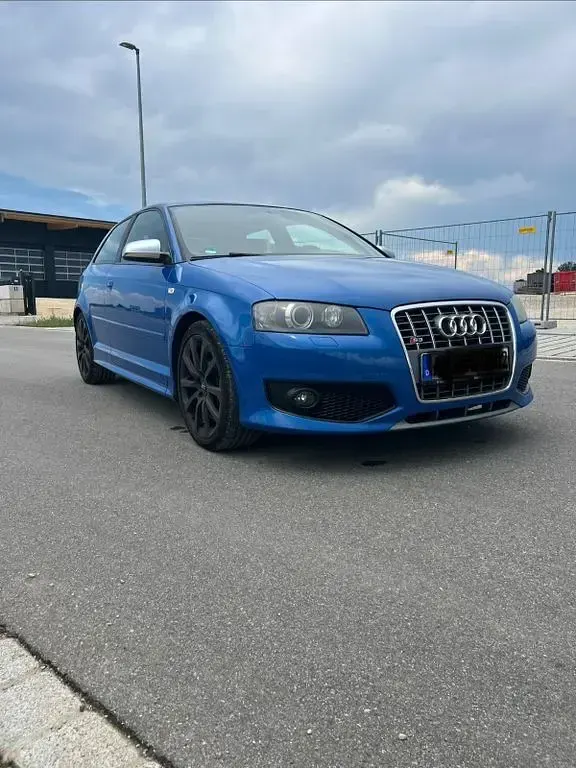 Gebraucht Audi S3 Sport 265 PS (194 kW) 2006 Blau Kleinwagen