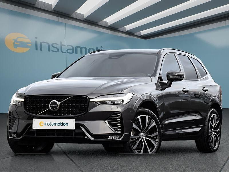 Grau Gebraucht 2022 Volvo XC60 Plus SUV | 40.949 € (Teuer) - Bild 1/4