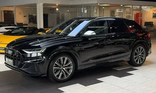 Gebraucht Audi SQ8 Sport 435 PS (319 kW) 2019 Orcaschwarz/deep black SUV