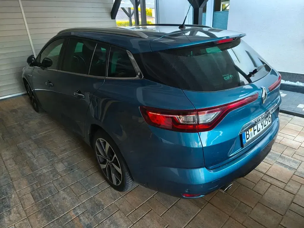 Occasion Renault Mégane Bose Edition 131 ch (96 kW) 2017 Bleue Berline