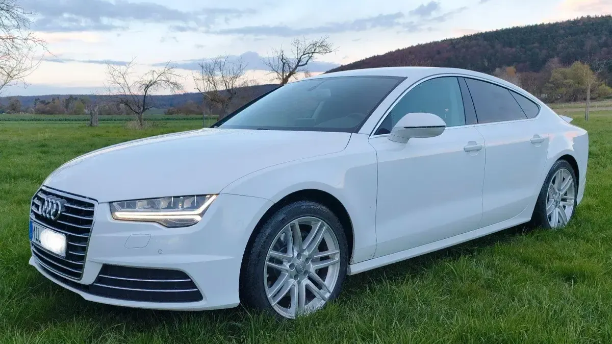 Gebraucht Audi A7 Performance 218 PS (160 kW) 2015 Weiß Kleinwagen