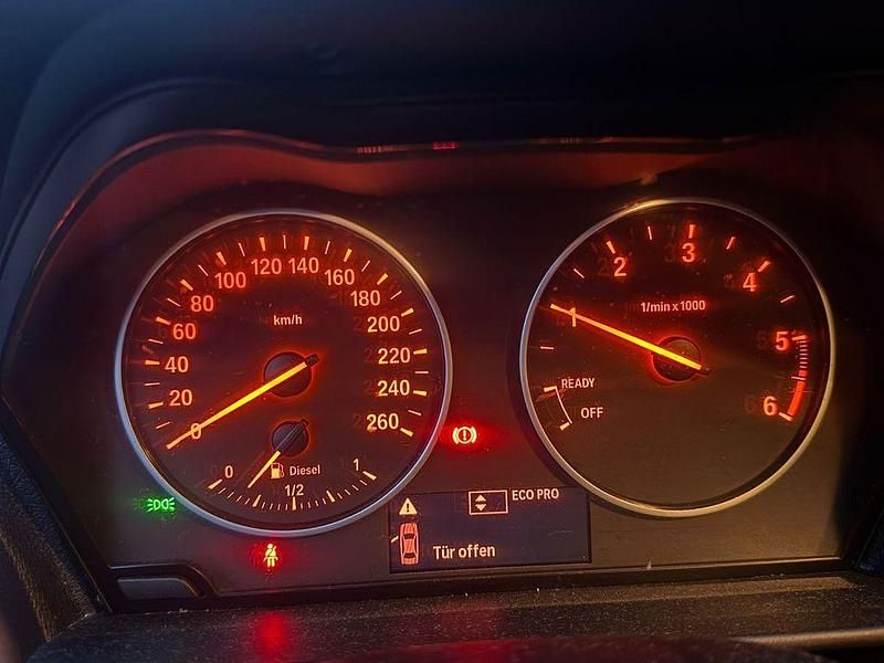 Gebraucht BMW 116 116 PS (85 kW) 2013 Weiß Kleinwagen