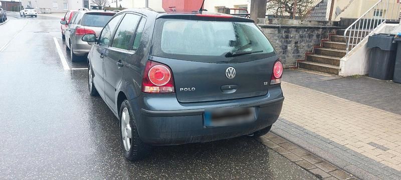 Gebraucht VW Polo 64 PS (47 kW) 2007 Grau Kleinwagen