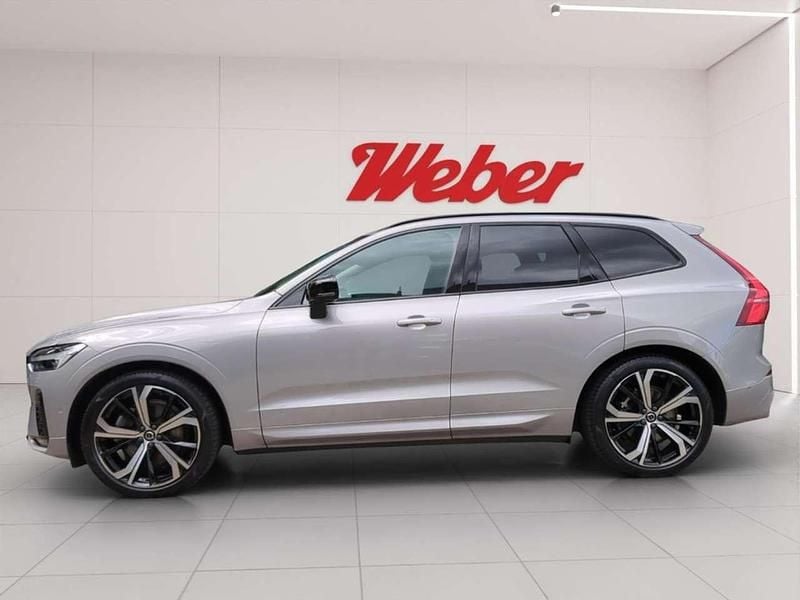 Gebraucht Volvo XC60 Ultimate 197 PS (144 kW) 2023 Silber SUV