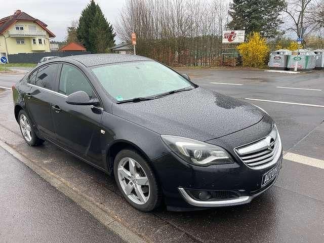 Schwarz Gebraucht 2014 Opel Insignia Limousine | 5.990 € - Bild 1/4