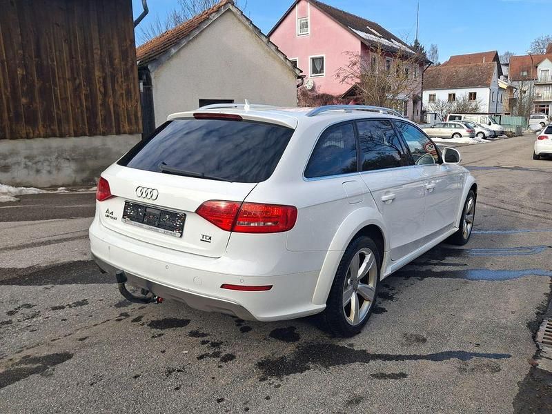 Gebraucht Audi A4 Allroad Comfort 170 PS (125 kW) 2011 Weiß Kombi