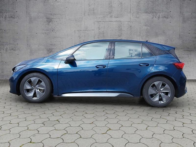 Second-hand Cupra Born 150 kW (204 CP) 2022 Albastru Hatchback