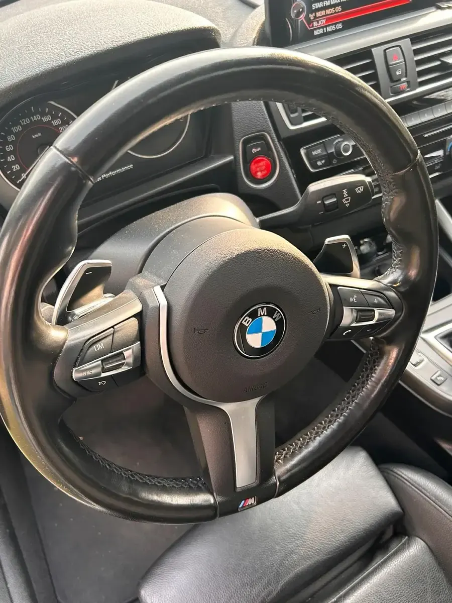 Gebraucht BMW M135 326 PS (239 kW) 2016 Weiß Kleinwagen