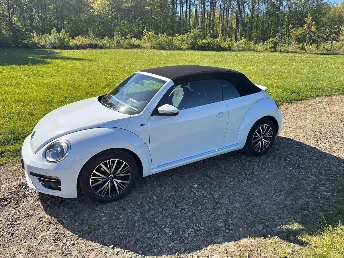 Gebraucht VW Beetle Cabriolet 105 PS (77 kW) 2017 Weiß Cabrio