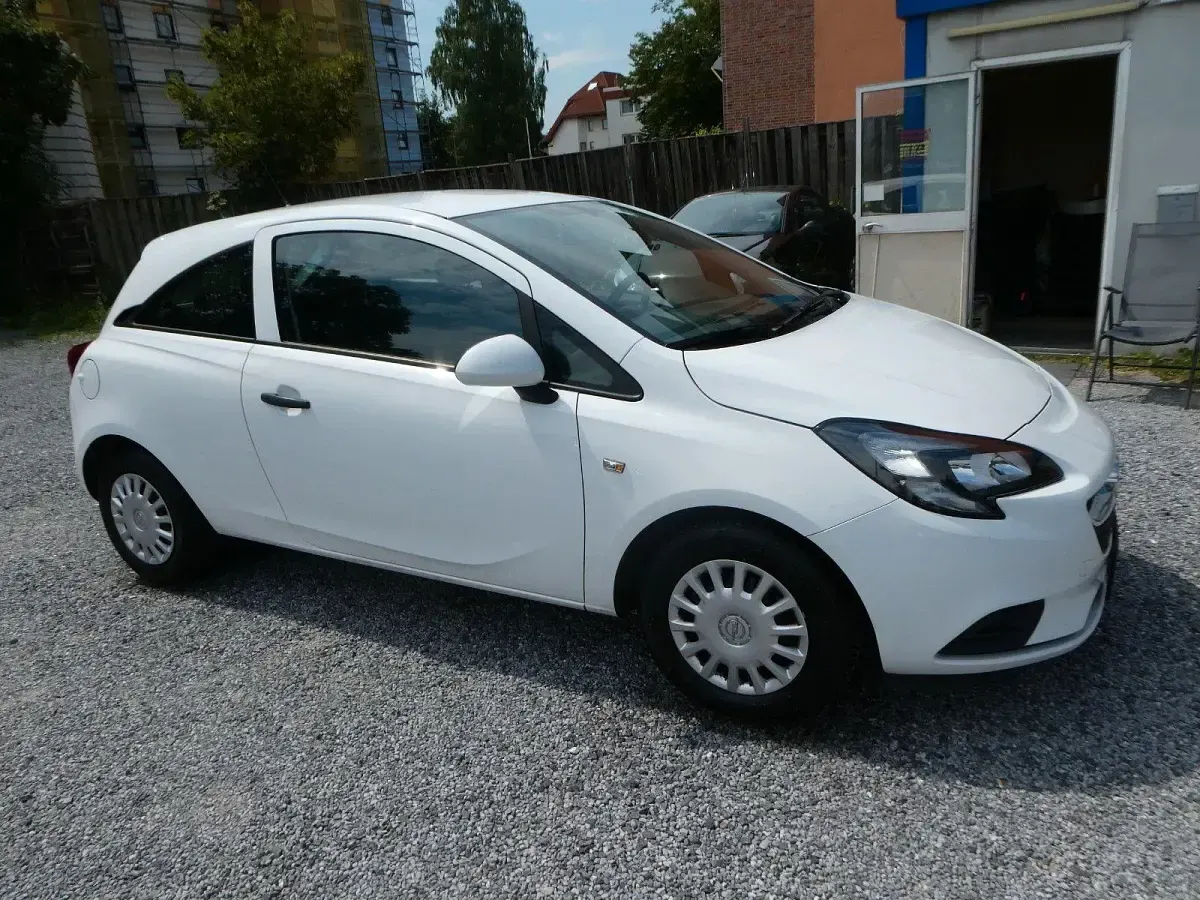 Gebraucht Opel Corsa Active 69 PS (50 kW) 2016 Weiß Kleinwagen