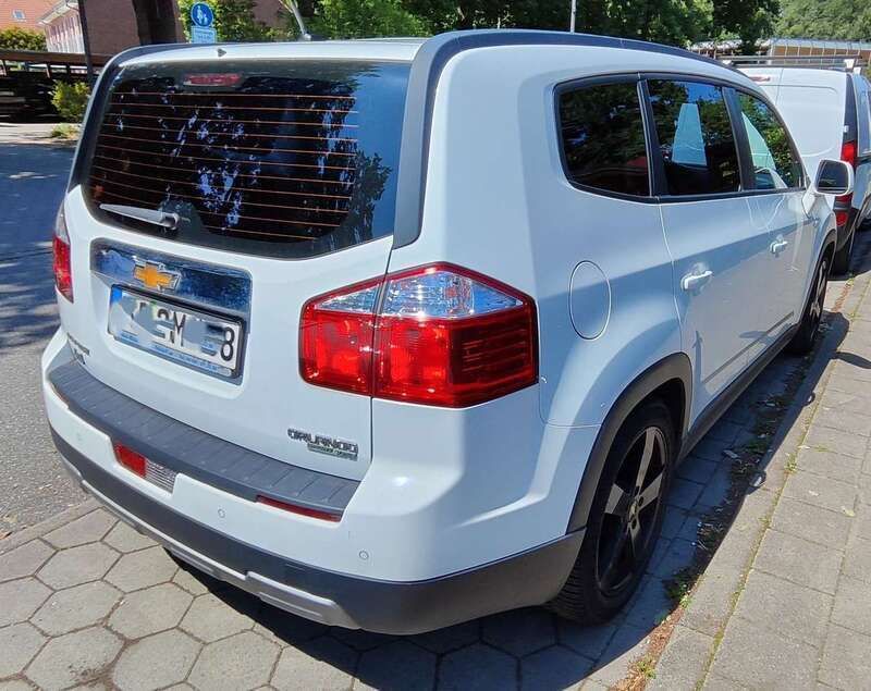 Gebraucht Chevrolet Orlando LT 163 PS (119 kW) 2013 Weiß Van / Kleinbus