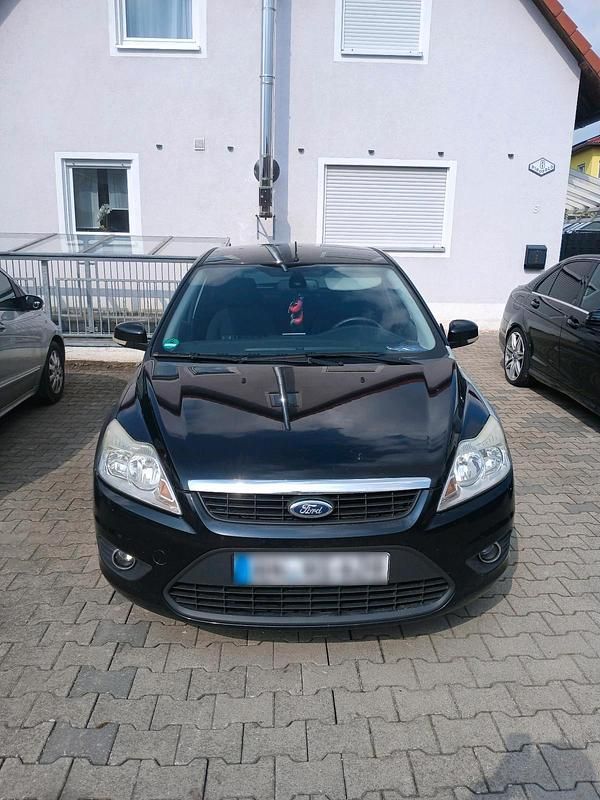 Gebraucht Ford Focus 100 PS (73 kW) 2008 Schwarz Limousine